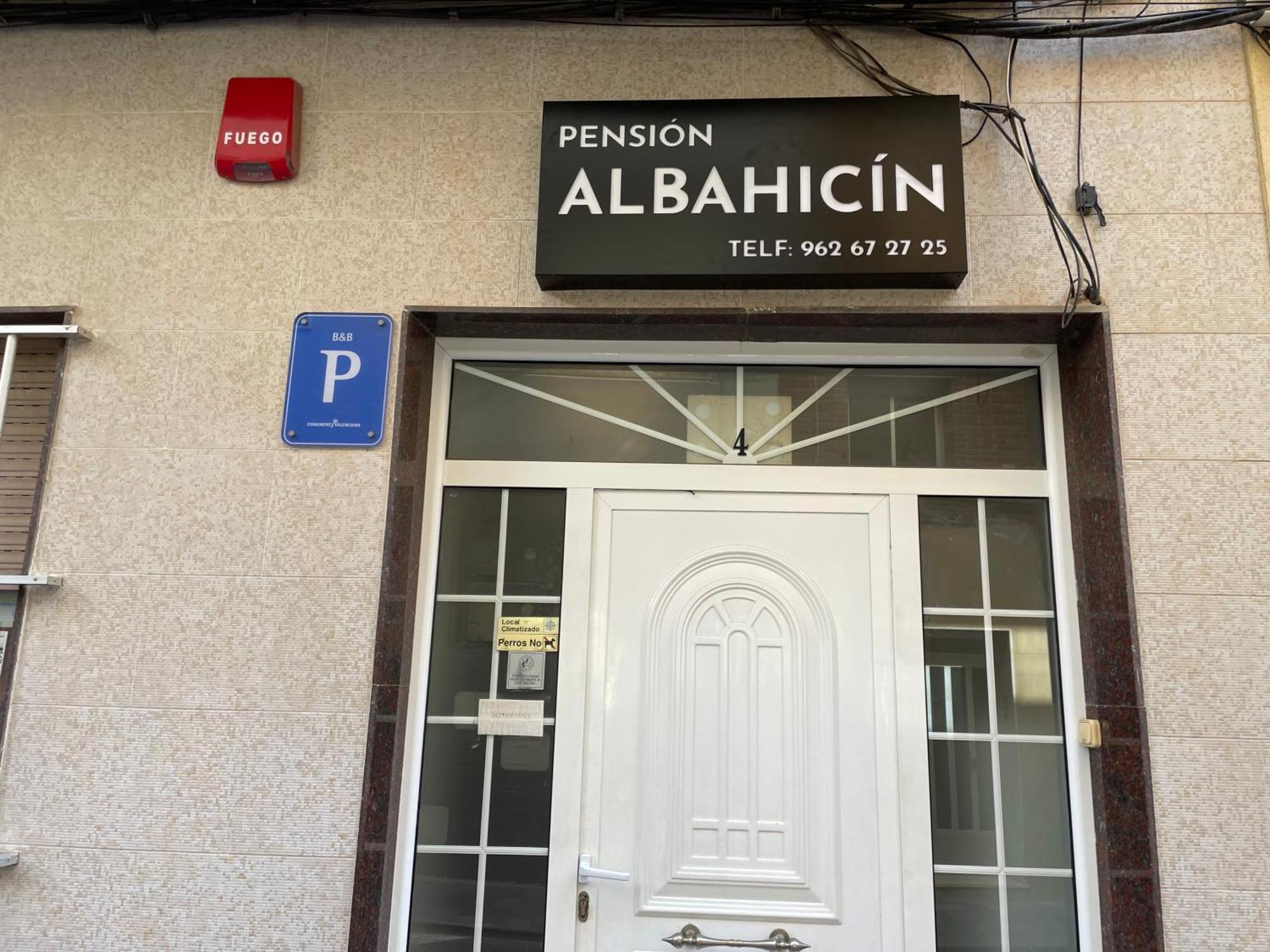 ホテル Albahicin Sagunto エクステリア 写真
